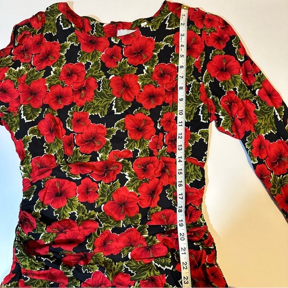 Vtg 80s Caroline Wells Peplum Rayon Dress Red Floral - Picture 7 of 9